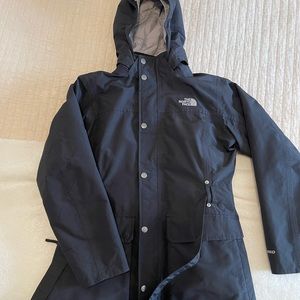 THE NORTH FACE down-filled winter parka